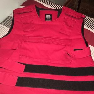 Rebels minds Vest